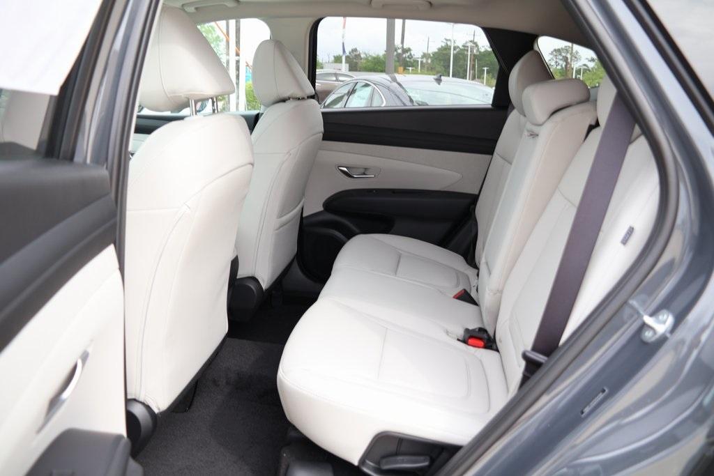 new 2025 Hyundai Tucson car, priced at $33,898