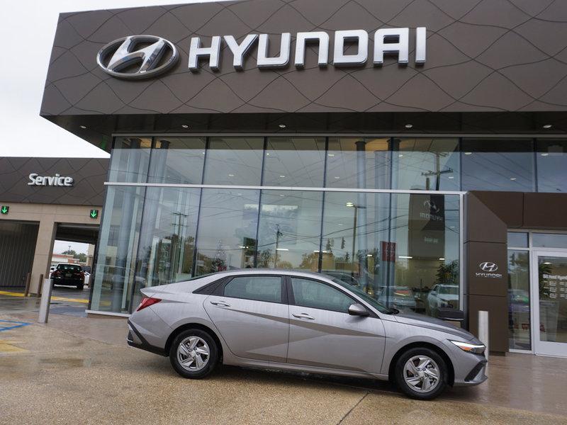 new 2024 Hyundai Elantra car, priced at $21,600