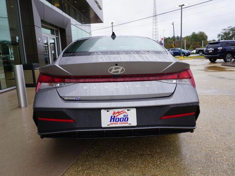 new 2024 Hyundai Elantra car, priced at $21,600