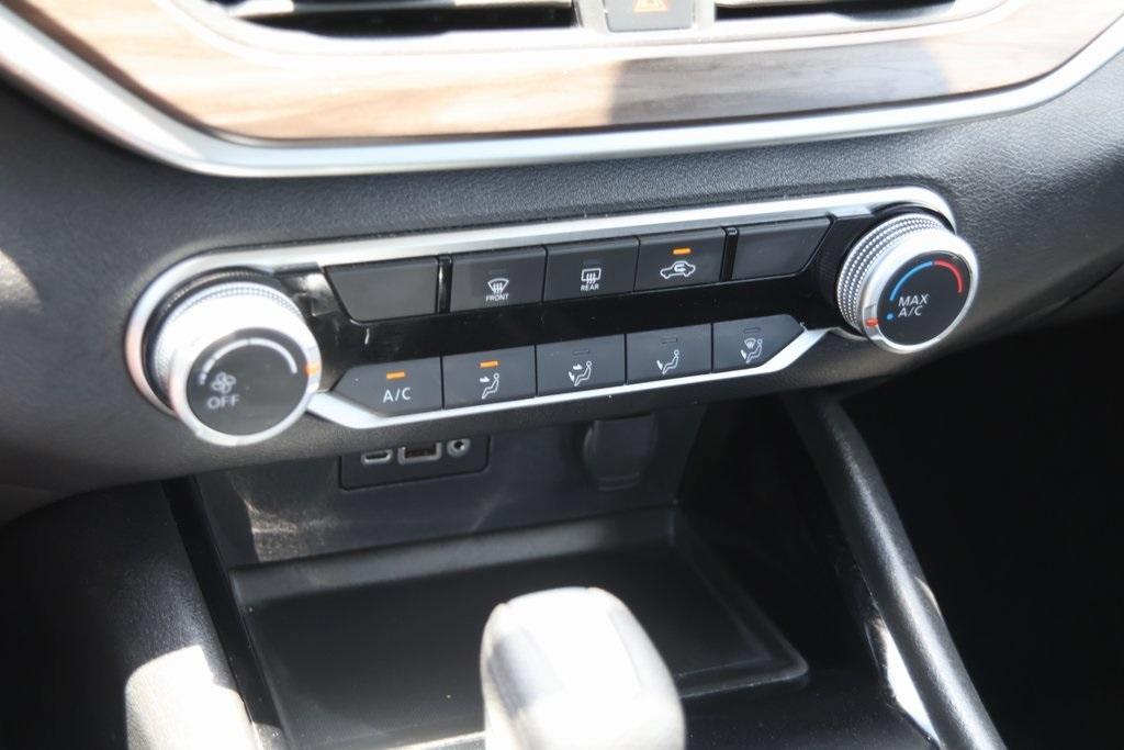 used 2024 Nissan Altima car, priced at $20,614