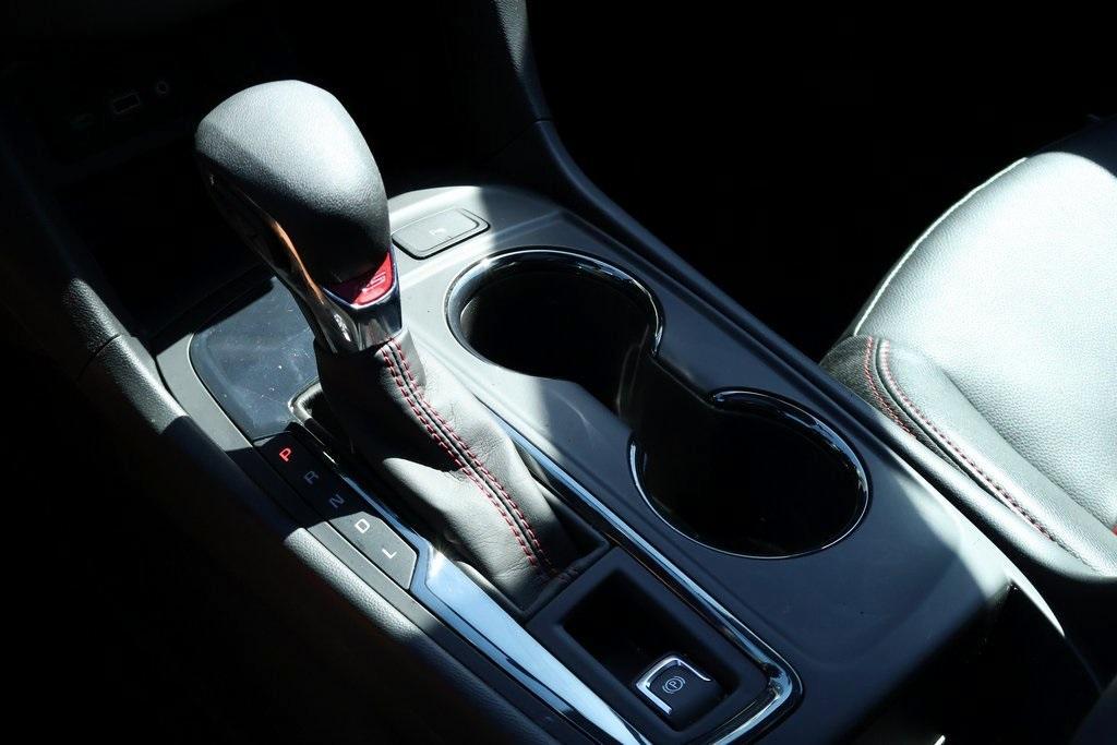 used 2024 Chevrolet Equinox car, priced at $26,151