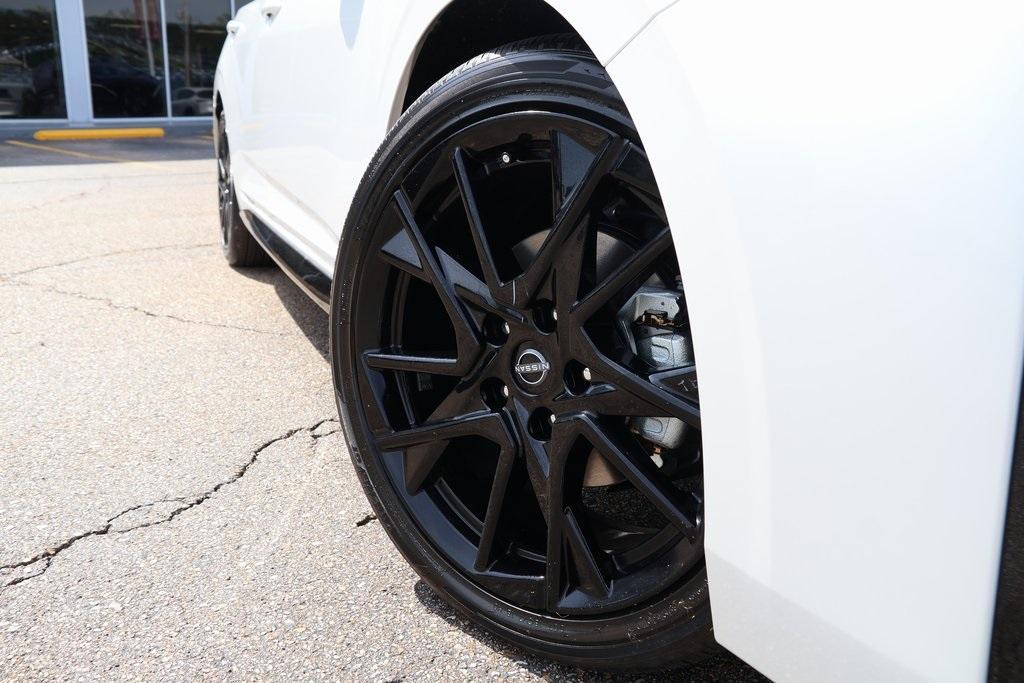 new 2025 Nissan Sentra car, priced at $26,277