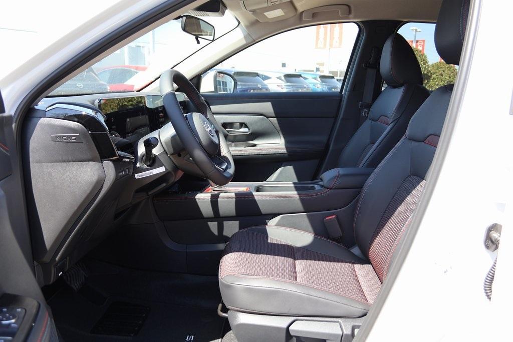 new 2025 Nissan Kicks car, priced at $26,685