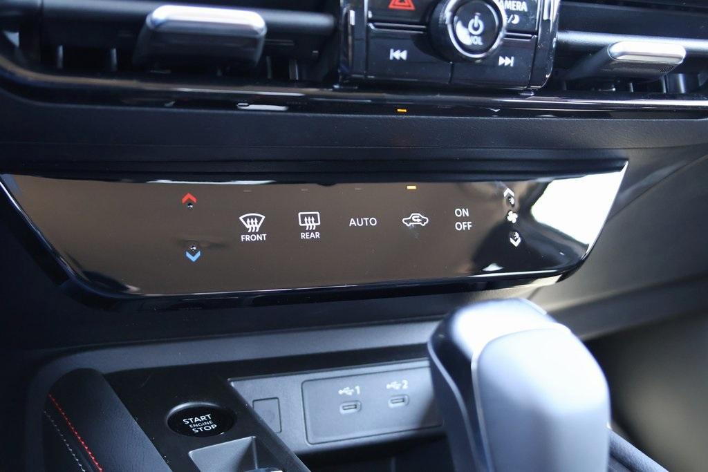 new 2025 Nissan Kicks car, priced at $26,685