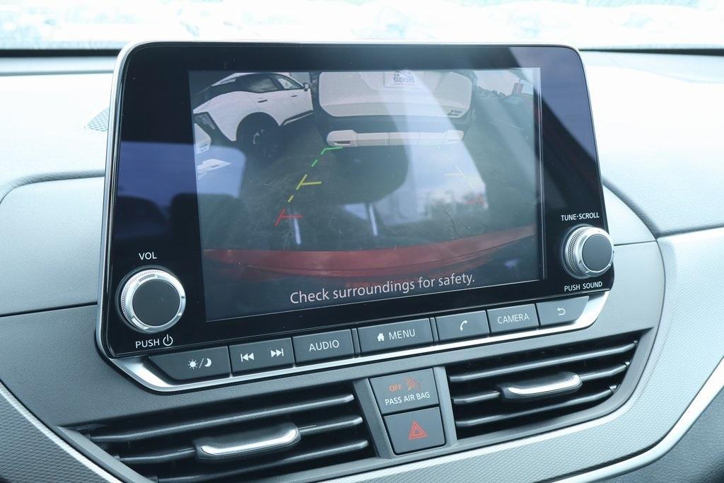 new 2025 Nissan Altima car, priced at $29,281