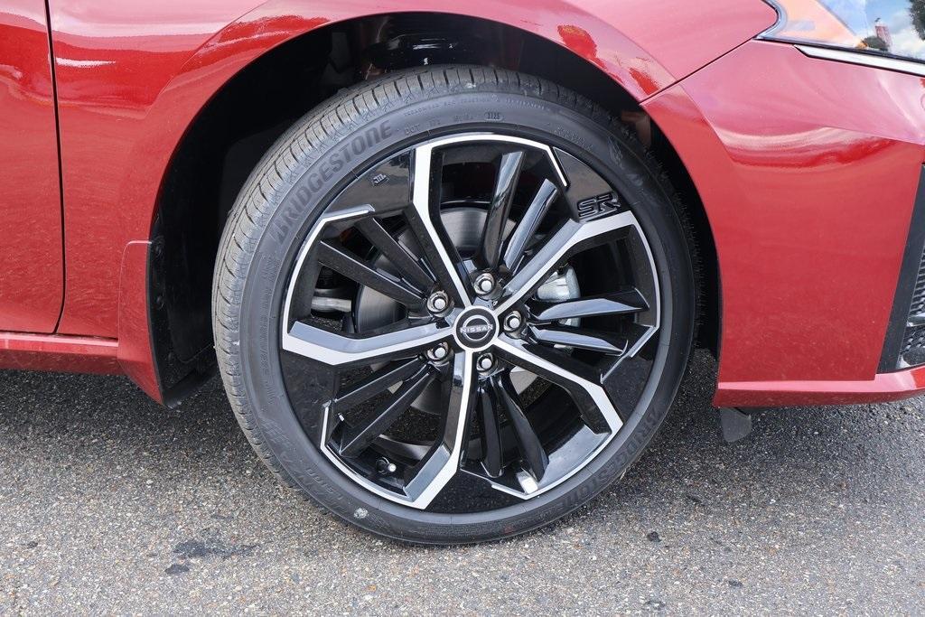 new 2025 Nissan Altima car, priced at $29,281