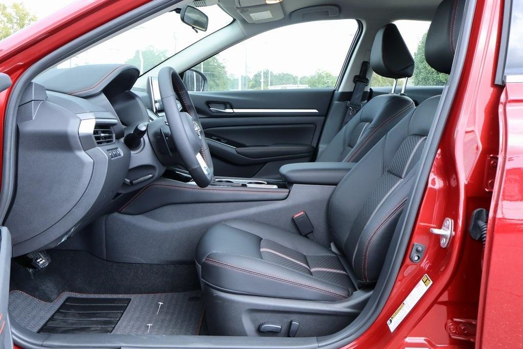 new 2025 Nissan Altima car, priced at $29,281