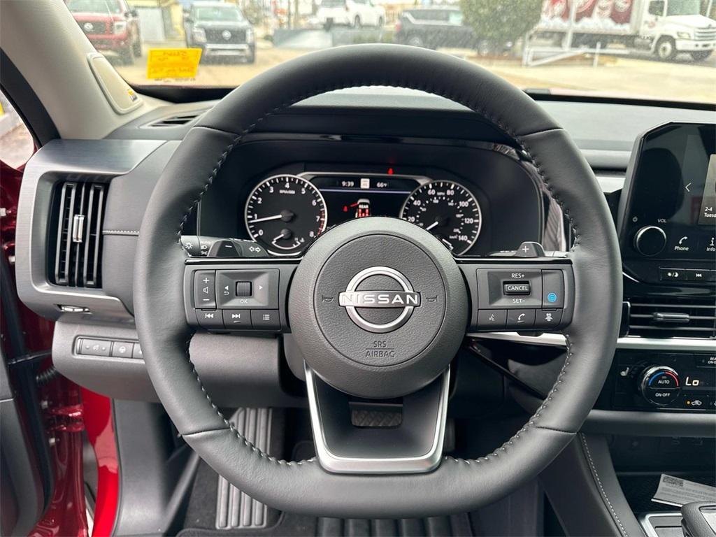new 2025 Nissan Pathfinder car, priced at $44,137