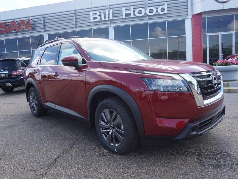 new 2024 Nissan Pathfinder car, priced at $39,901