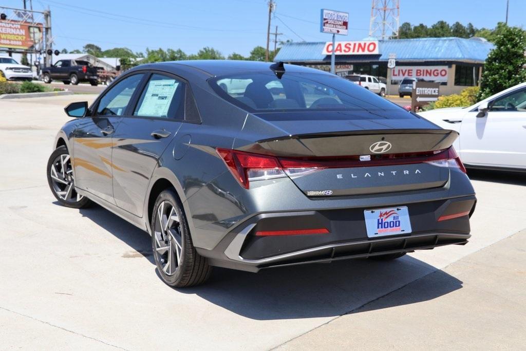 new 2025 Hyundai Elantra car, priced at $23,865