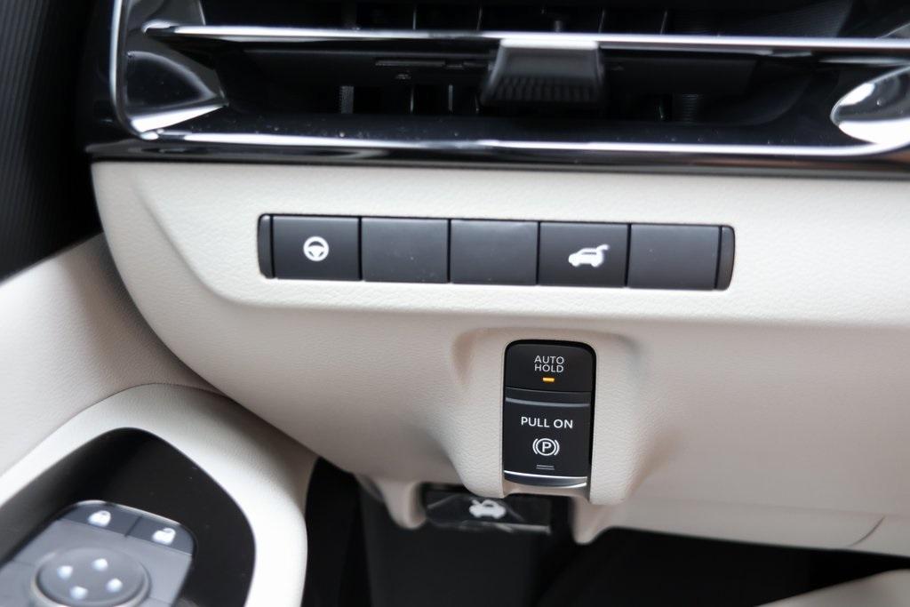 new 2025 Nissan Murano car, priced at $40,541
