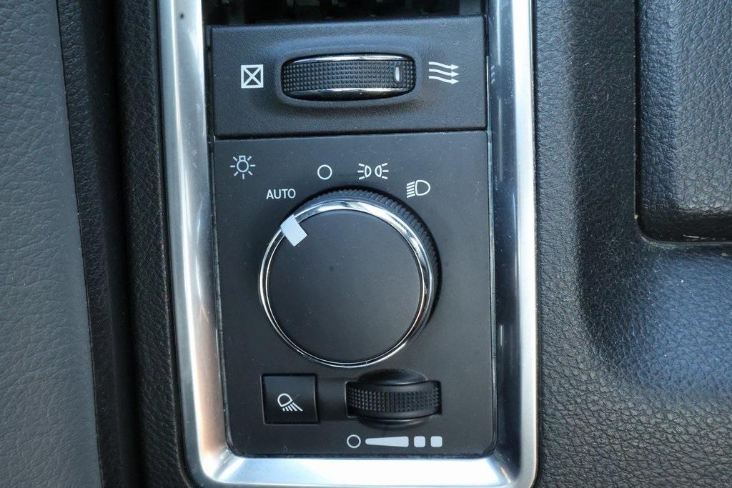used 2023 Ram 1500 Classic car, priced at $28,623
