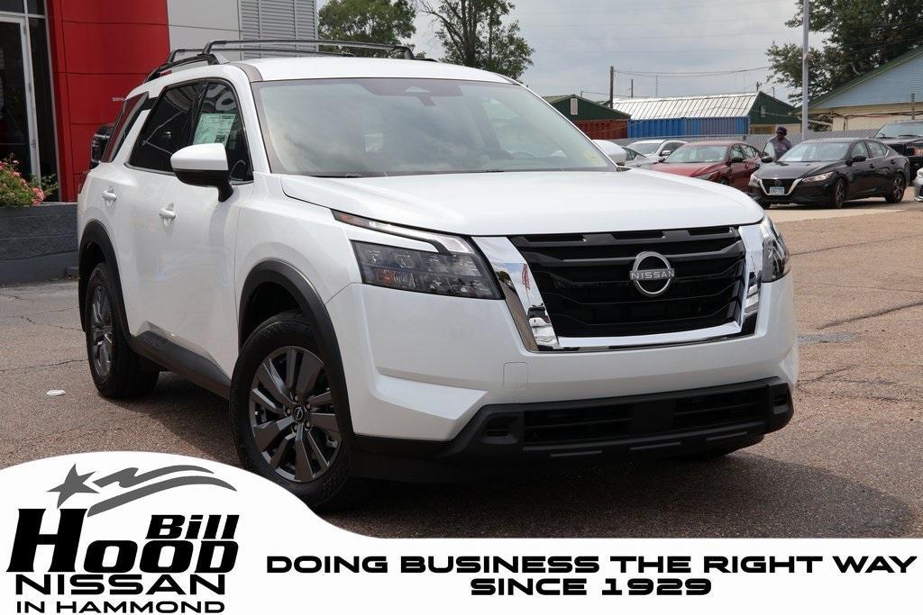 new 2025 Nissan Pathfinder car, priced at $38,652