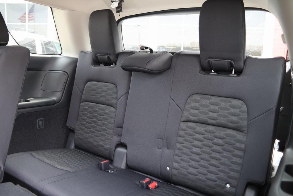 new 2025 Nissan Pathfinder car, priced at $38,652