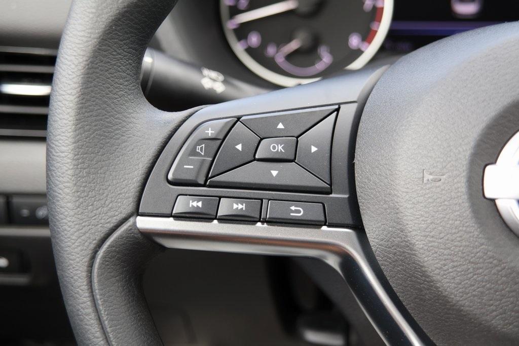 new 2025 Nissan Sentra car, priced at $22,946