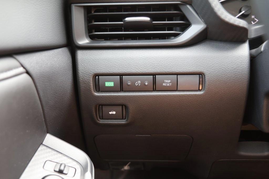 new 2025 Nissan Sentra car, priced at $22,142