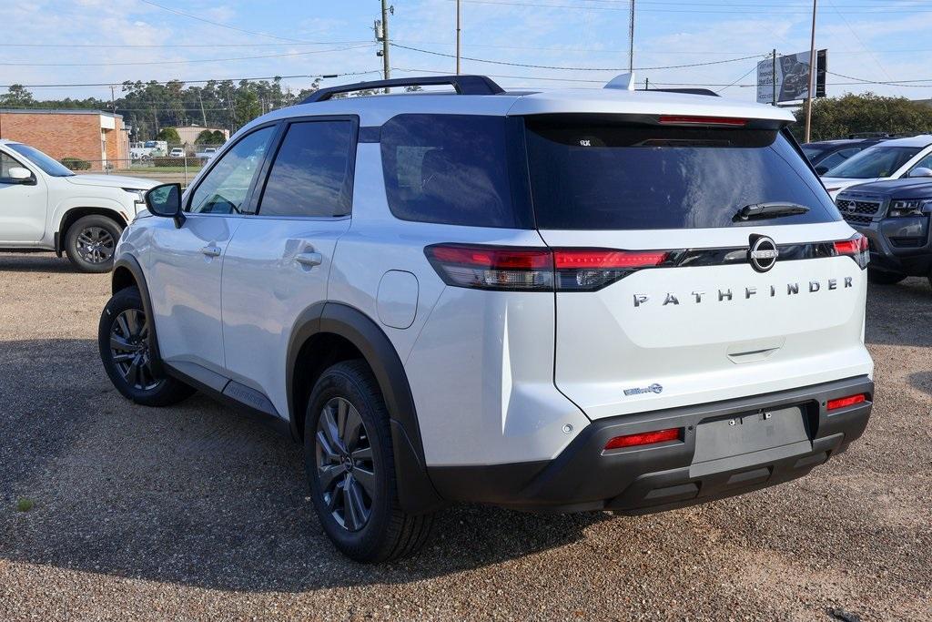new 2025 Nissan Pathfinder car, priced at $33,821