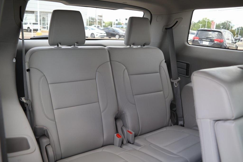 used 2023 GMC Acadia car, priced at $26,991