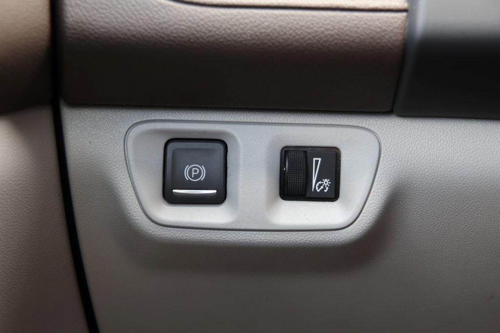 used 2023 GMC Acadia car, priced at $26,991