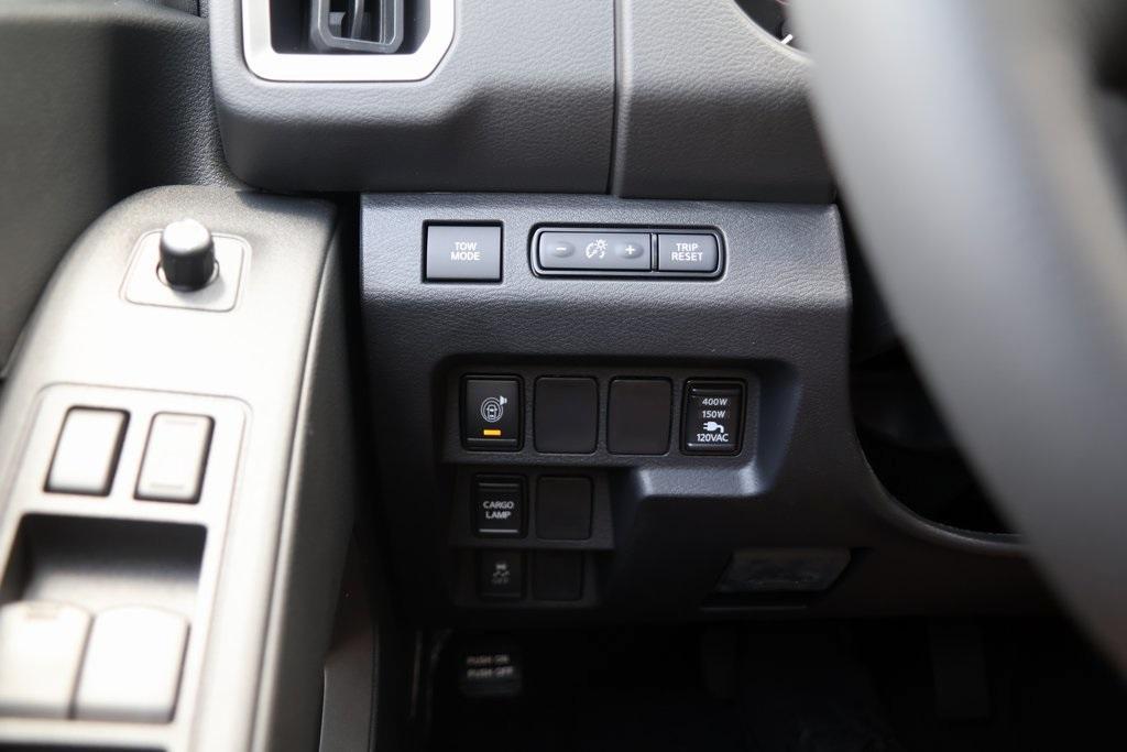 new 2025 Nissan Frontier car, priced at $35,635