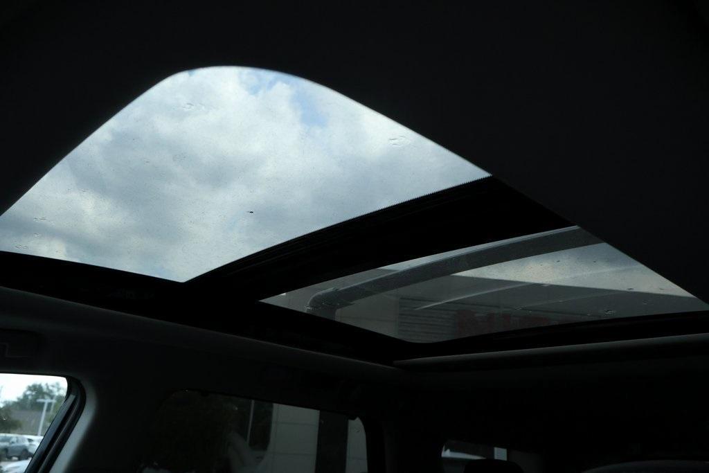 new 2025 Nissan Pathfinder car, priced at $48,395