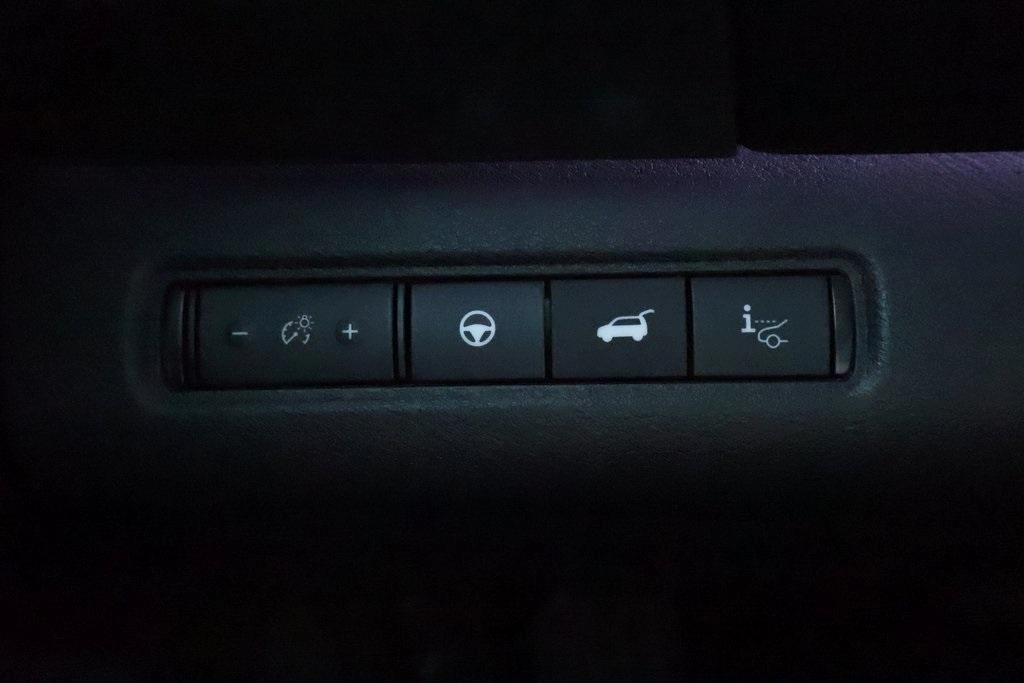 new 2025 Nissan Pathfinder car, priced at $48,395