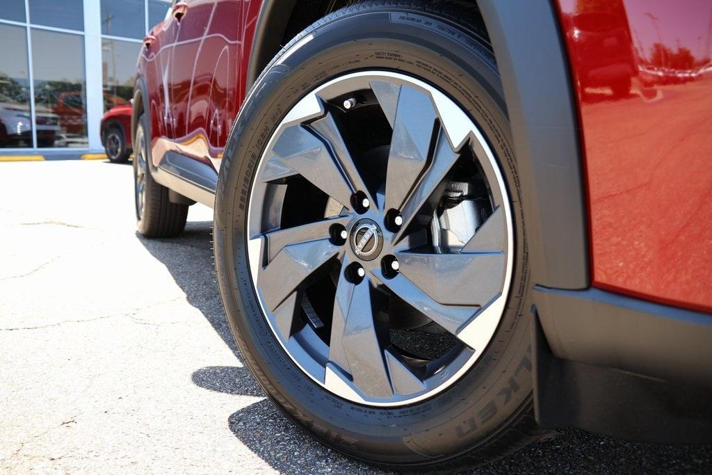 new 2025 Nissan Rogue car, priced at $31,295