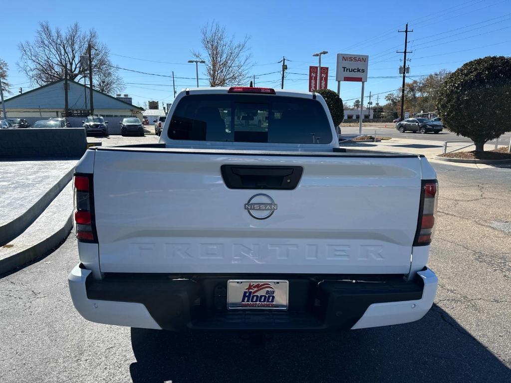 new 2025 Nissan Frontier car, priced at $39,484