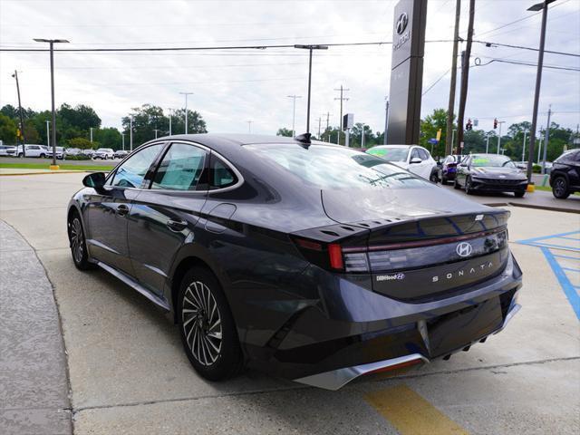 new 2024 Hyundai Sonata Hybrid car, priced at $32,225