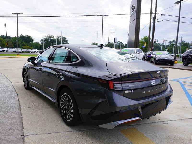 new 2024 Hyundai Sonata Hybrid car, priced at $30,515