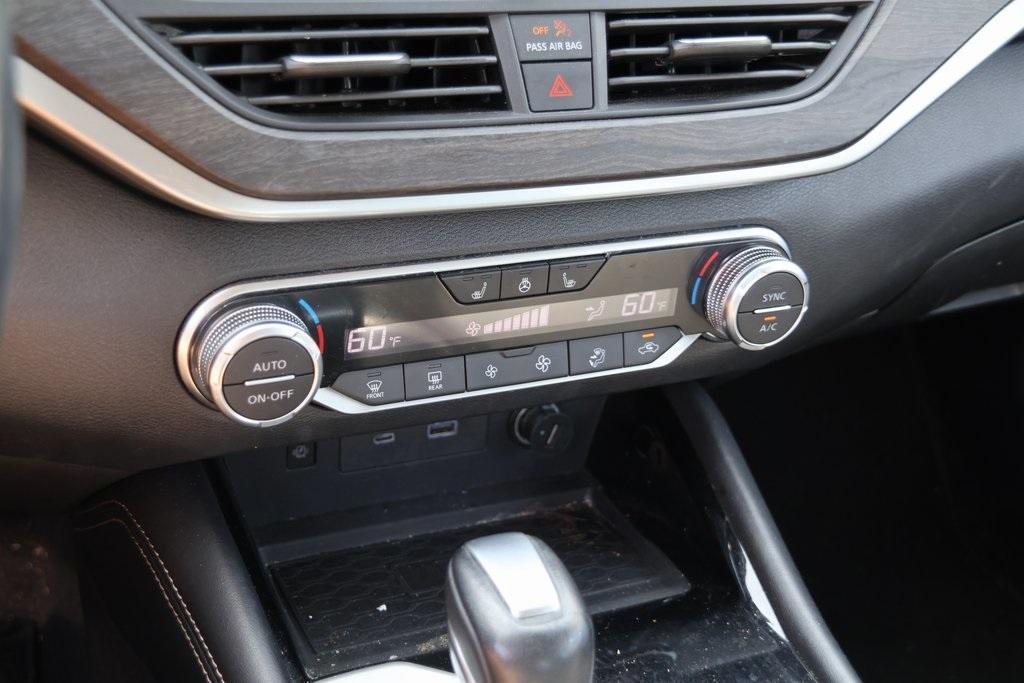used 2023 Nissan Altima car, priced at $21,952