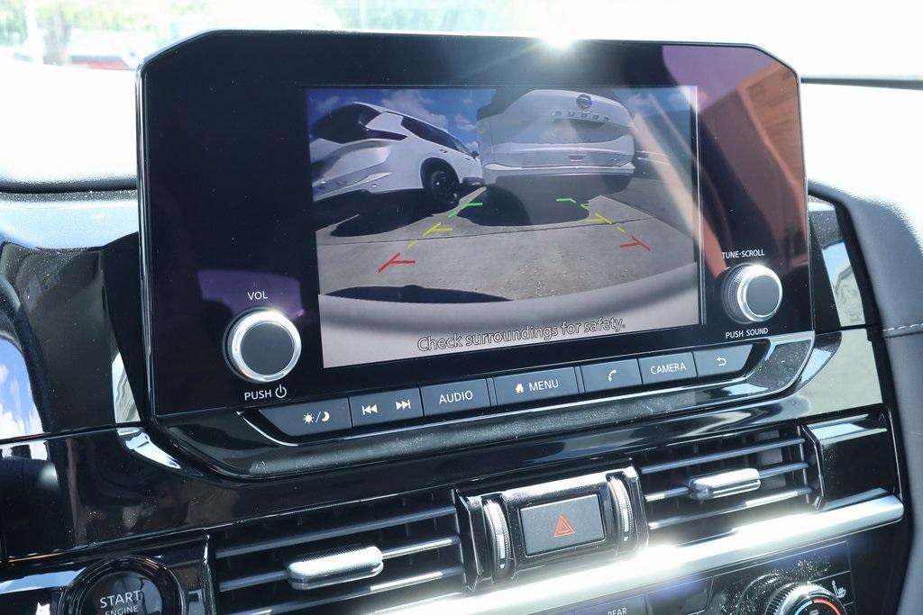 new 2025 Nissan Pathfinder car, priced at $32,941
