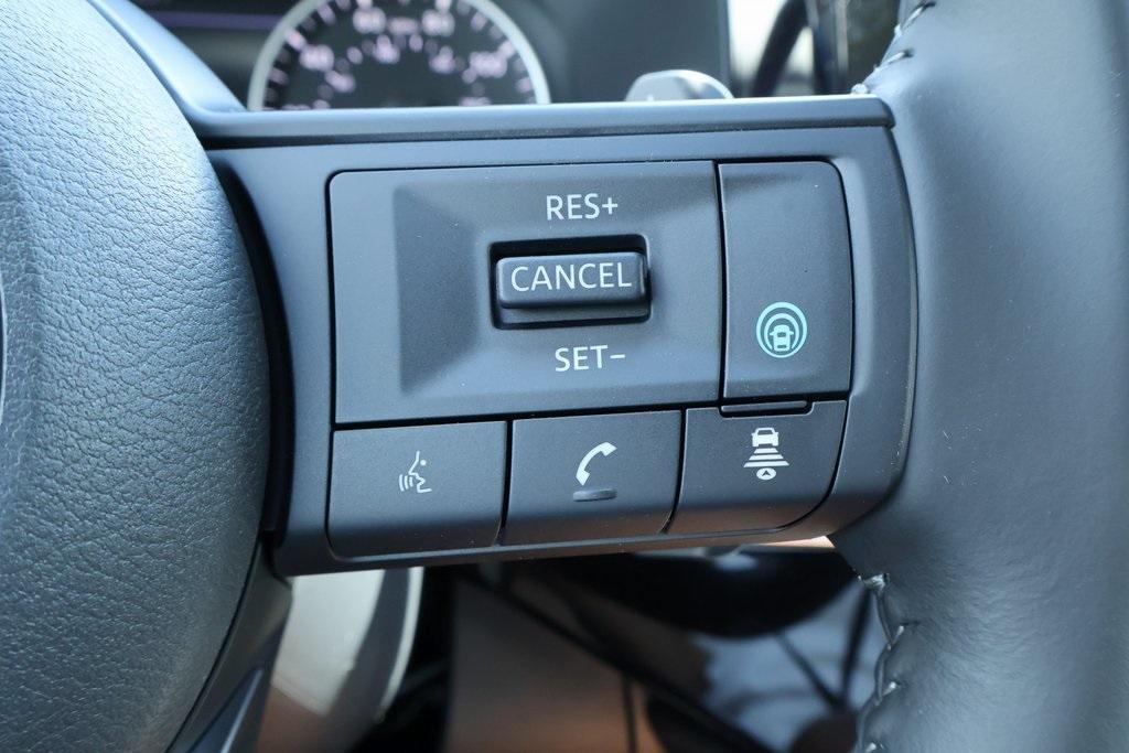 new 2025 Nissan Pathfinder car, priced at $32,941