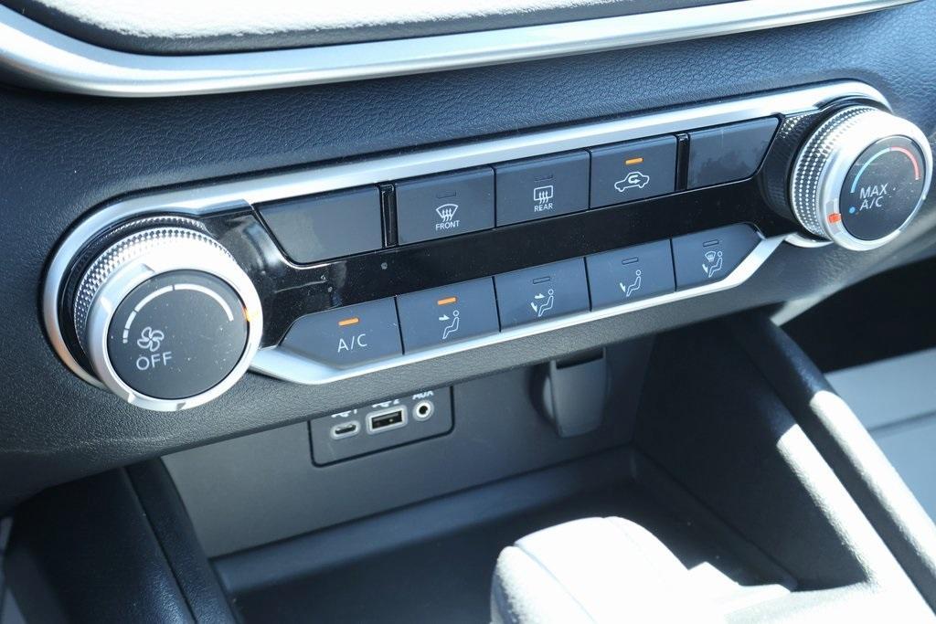 used 2025 Nissan Altima car, priced at $22,652