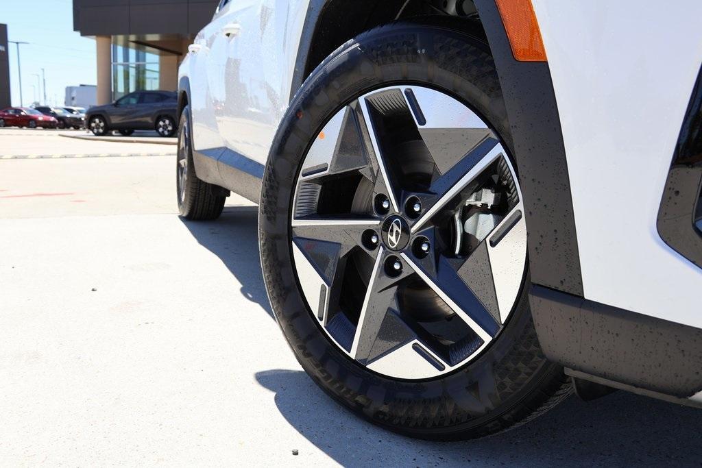new 2025 Hyundai Tucson car, priced at $32,433