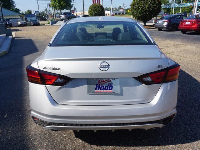 new 2024 Nissan Altima car, priced at $33,375