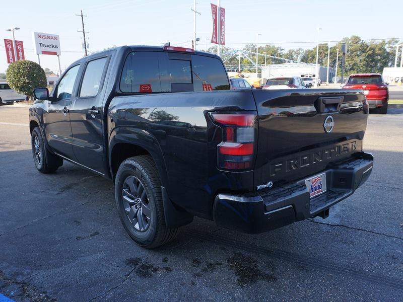 new 2025 Nissan Frontier car, priced at $38,379