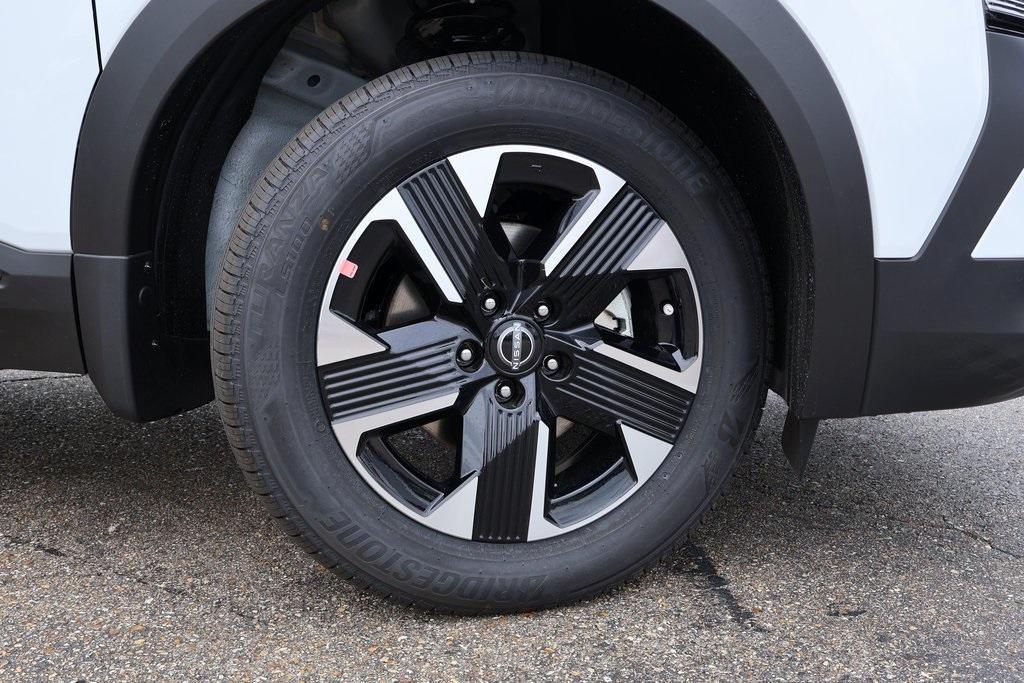 new 2025 Nissan Kicks car, priced at $25,746