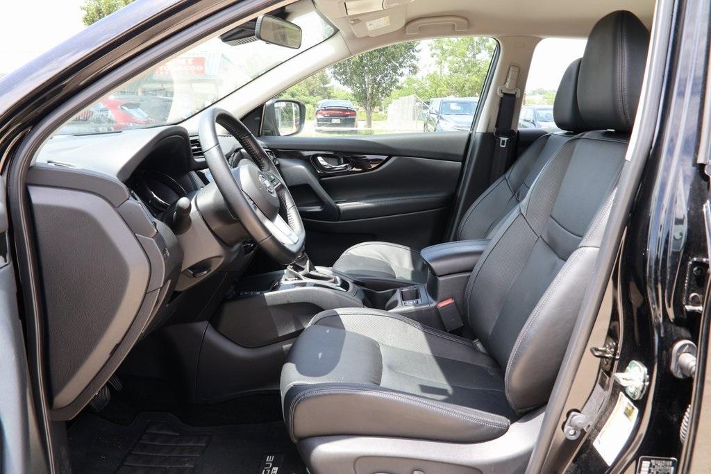 used 2022 Nissan Rogue Sport car, priced at $23,922