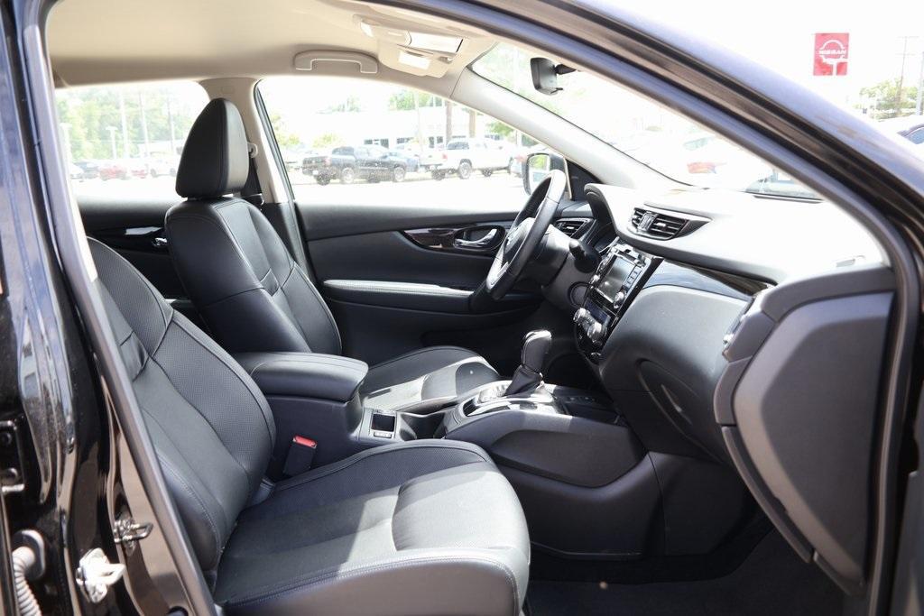 used 2022 Nissan Rogue Sport car, priced at $23,922