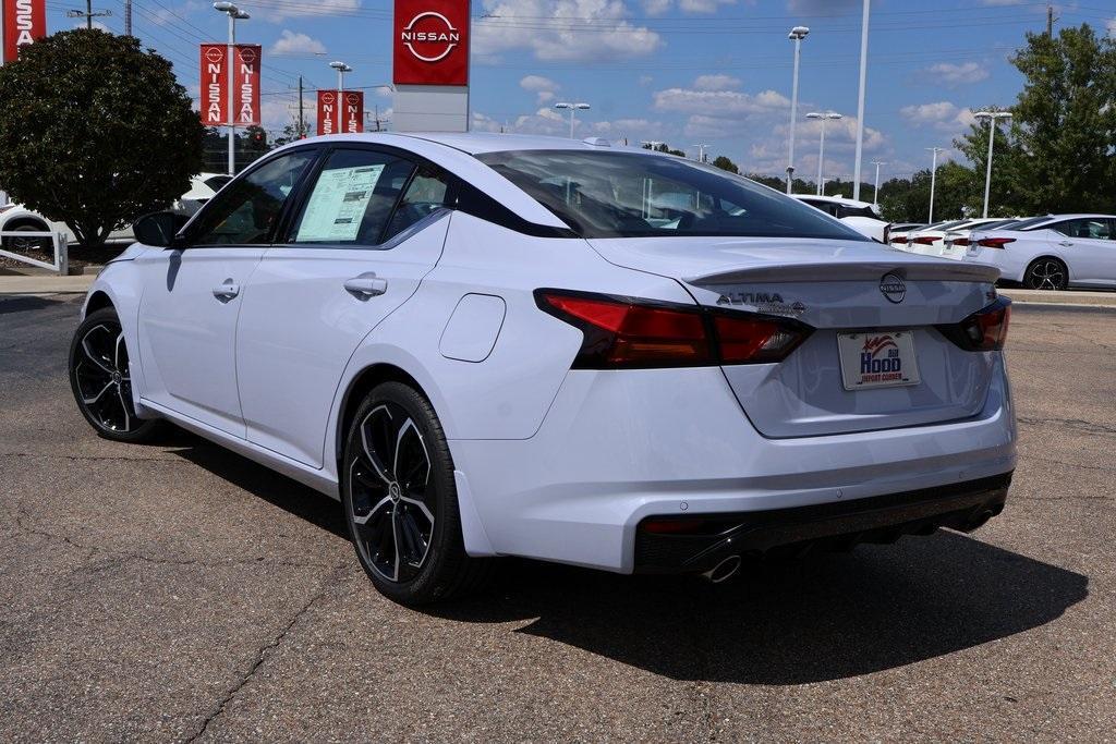 new 2025 Nissan Altima car, priced at $29,281