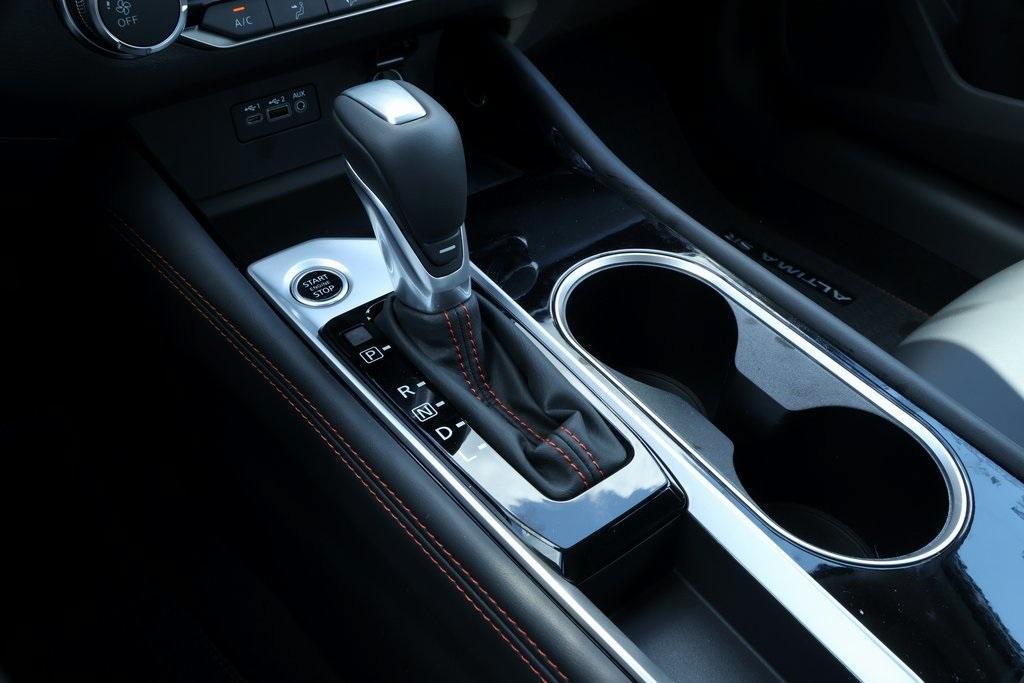 new 2025 Nissan Altima car, priced at $29,281