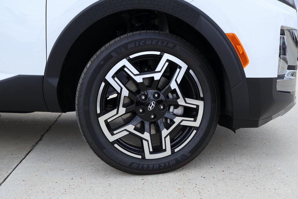 new 2025 Hyundai SANTA CRUZ car, priced at $40,975