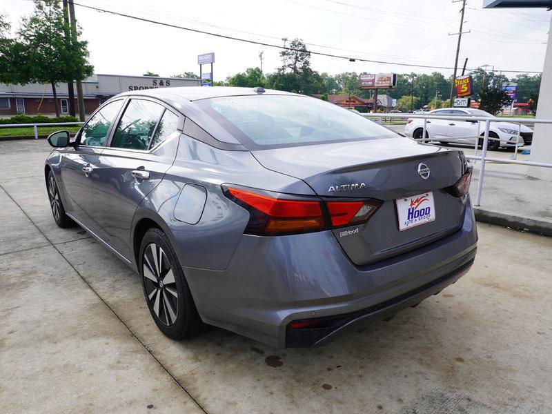 used 2022 Nissan Altima car