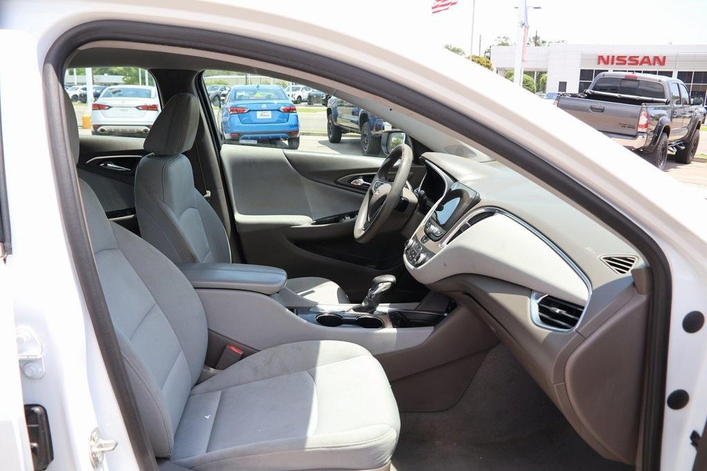 used 2021 Chevrolet Malibu car, priced at $16,655