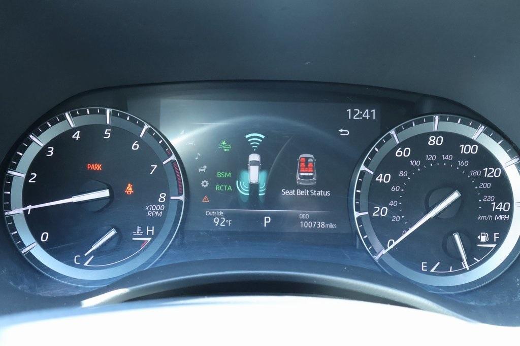 used 2021 Toyota Highlander car, priced at $26,849