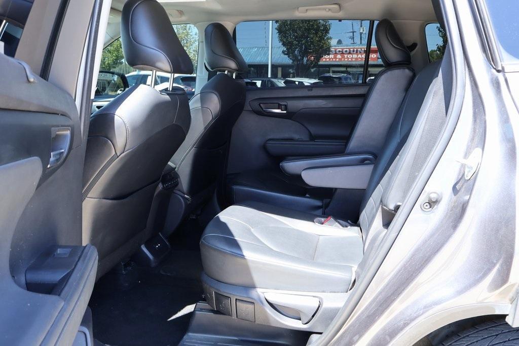 used 2021 Toyota Highlander car, priced at $26,849