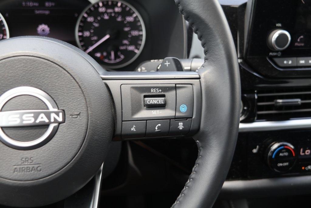 used 2024 Nissan Pathfinder car, priced at $33,925