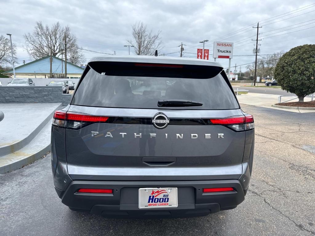 new 2025 Nissan Pathfinder car, priced at $37,355