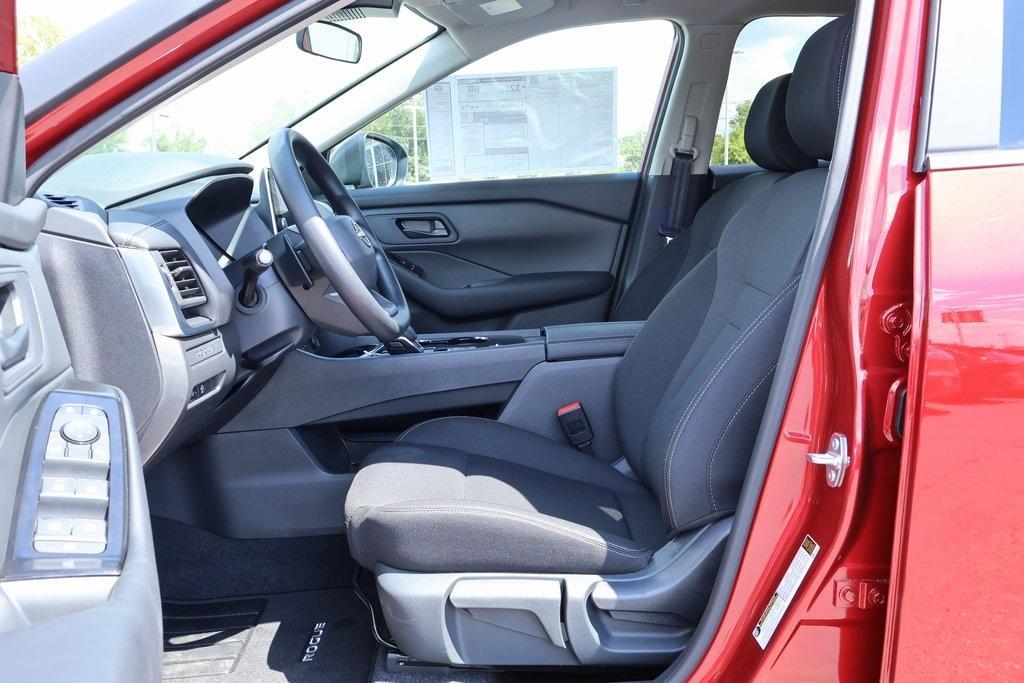 new 2026 Nissan Rogue car, priced at $28,111